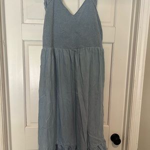 Blue Old Navy midi dress with smocked top.